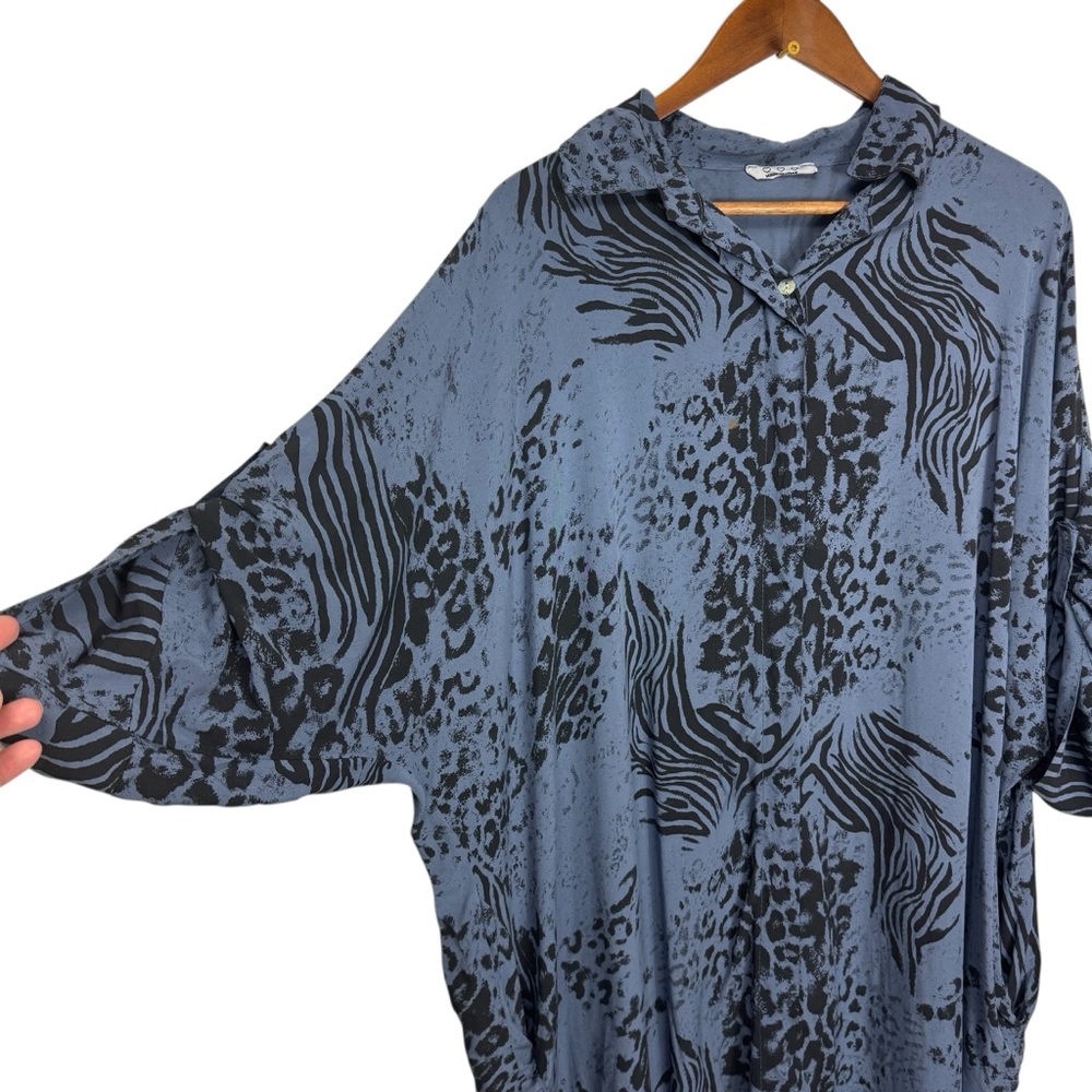 Blue and Black Animal Print Dress With Pockets Made in Italy - Picture 4 of 11